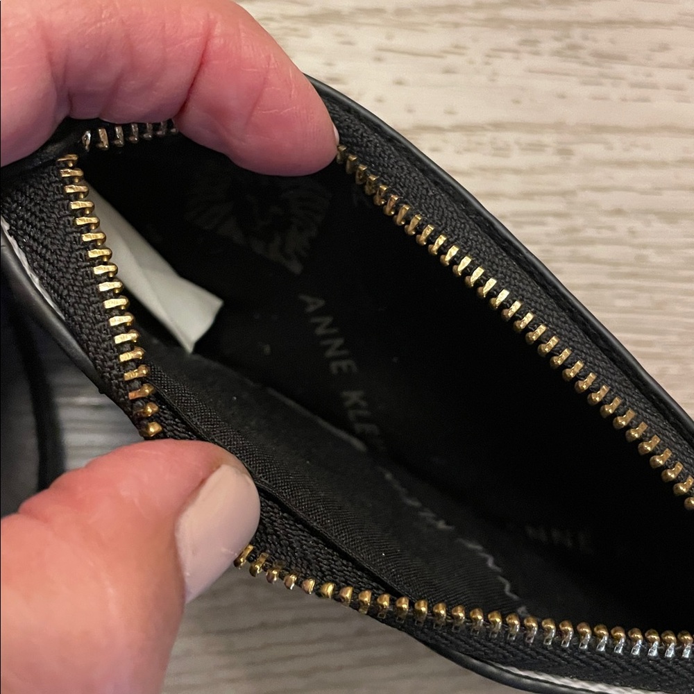 Anne Klein Slim Wallet - Picture 6 of 8